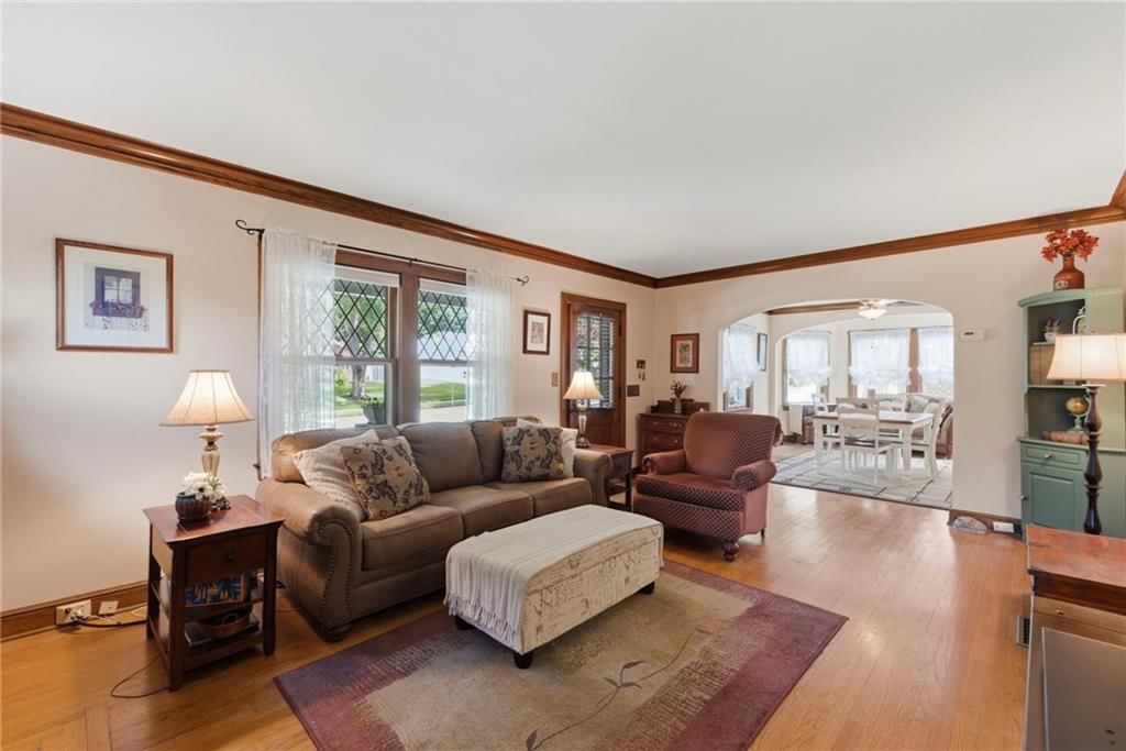7310 Mercier Street — photo 11