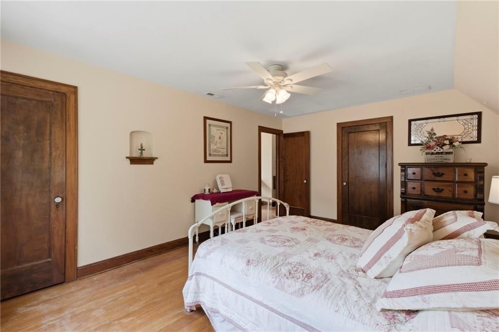 7310 Mercier Street — photo 23