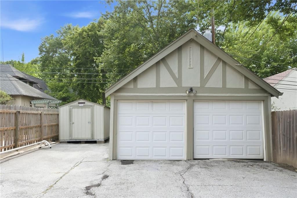 7310 Mercier Street — photo 32