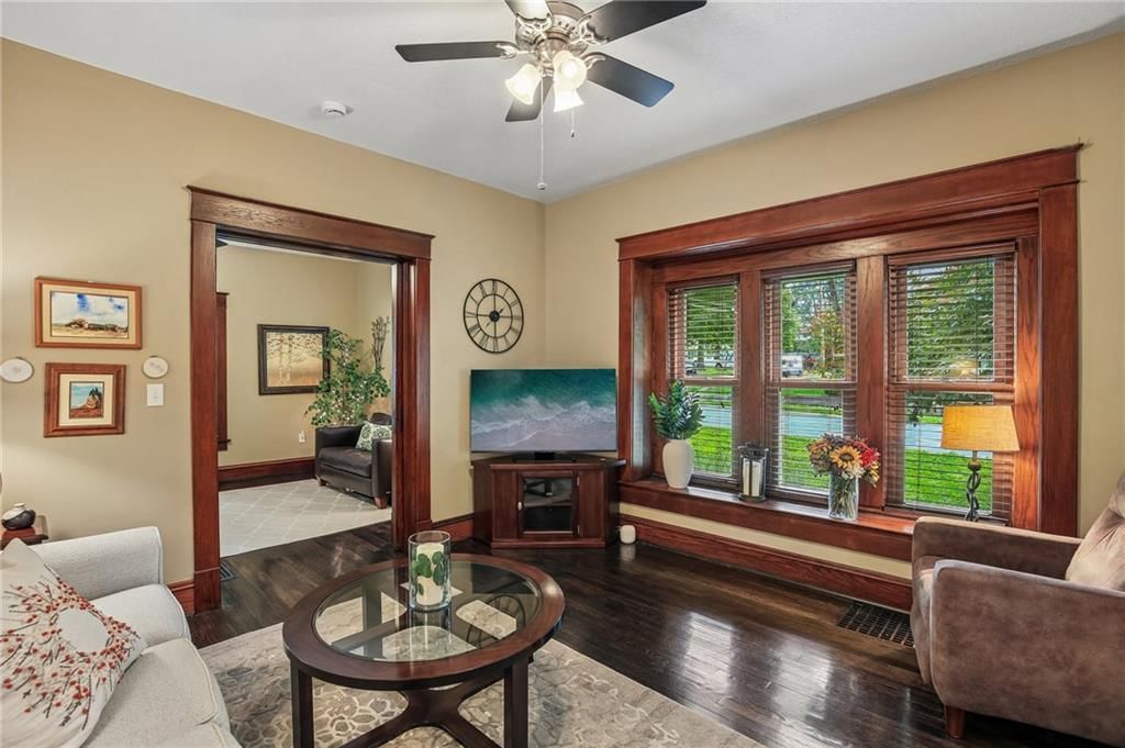 7944 Robinson Street — photo 13
