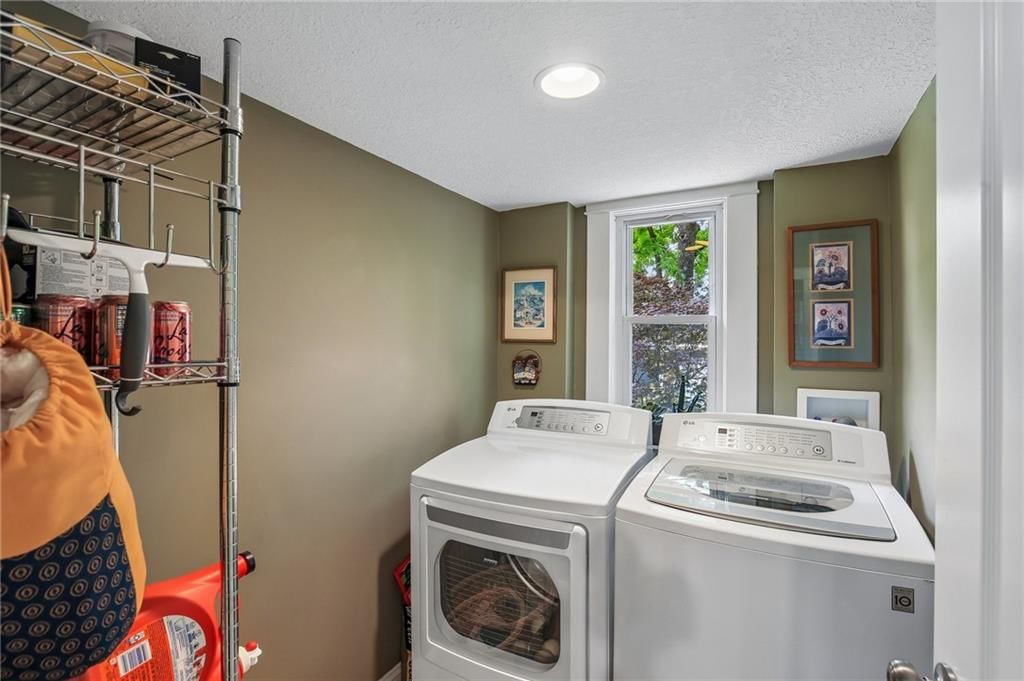 7944 Robinson Street — photo 18