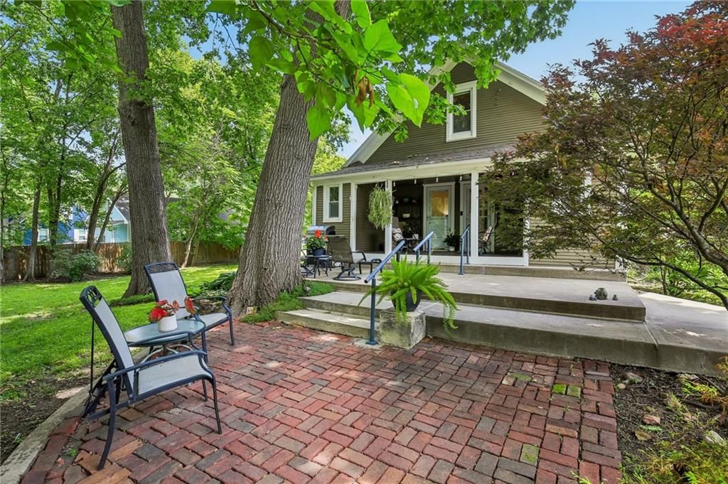 7944 Robinson Street — photo 40