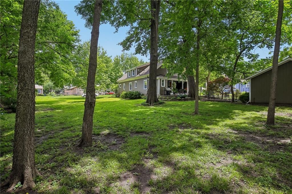 7944 Robinson Street — photo 42