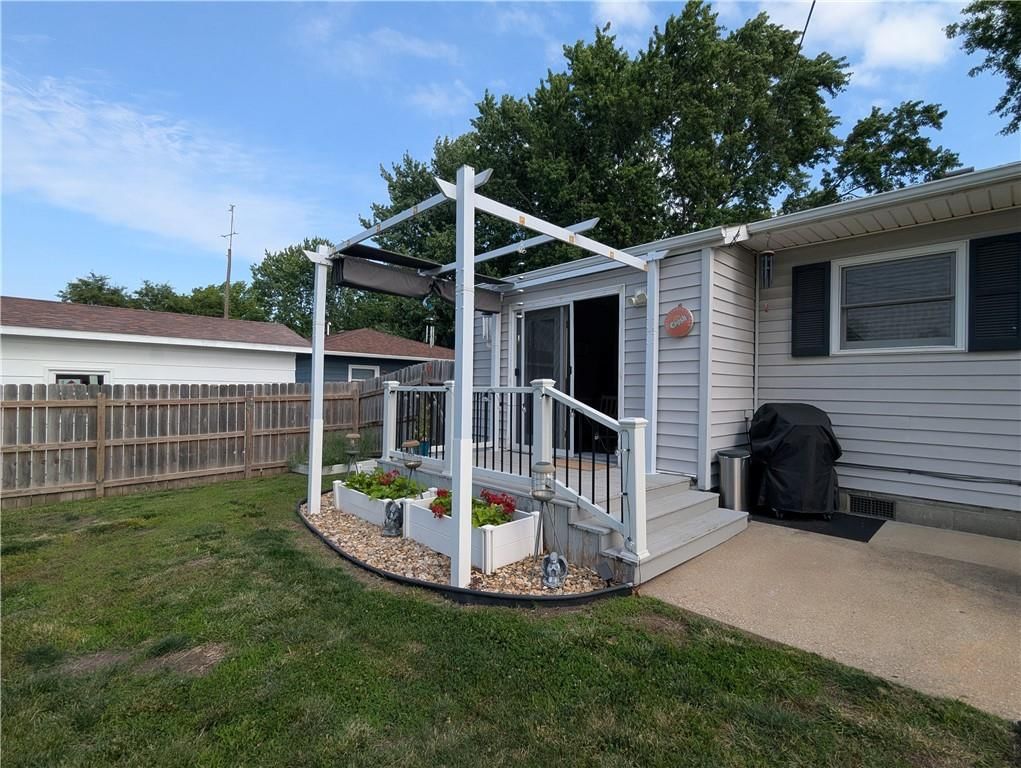 105 Sioux Avenue — photo 35
