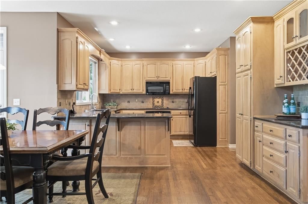 225 NE Misty Meadow Drive — photo 17