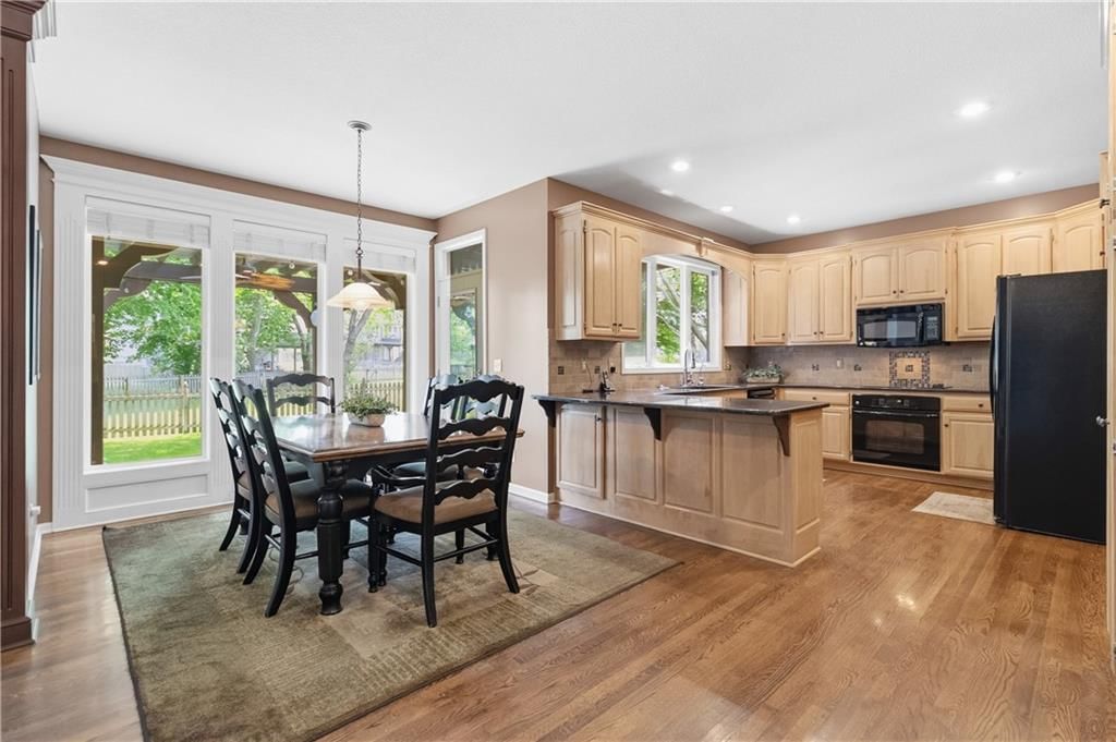 225 NE Misty Meadow Drive — photo 18