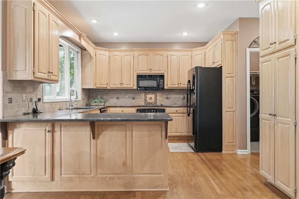 225 NE Misty Meadow Drive — photo 20