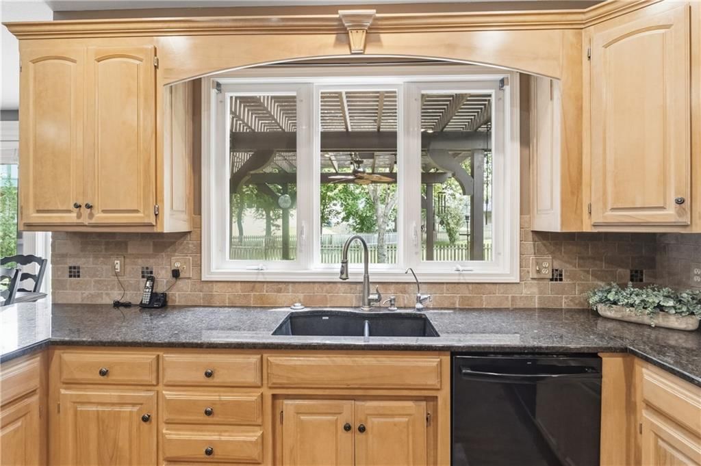 225 NE Misty Meadow Drive — photo 22