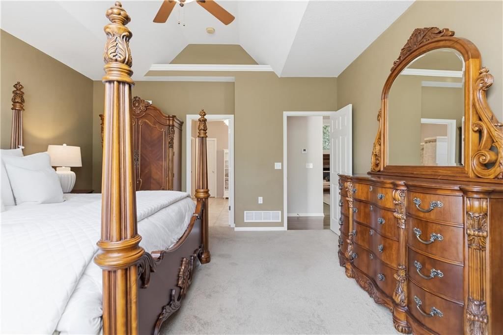 225 NE Misty Meadow Drive — photo 28