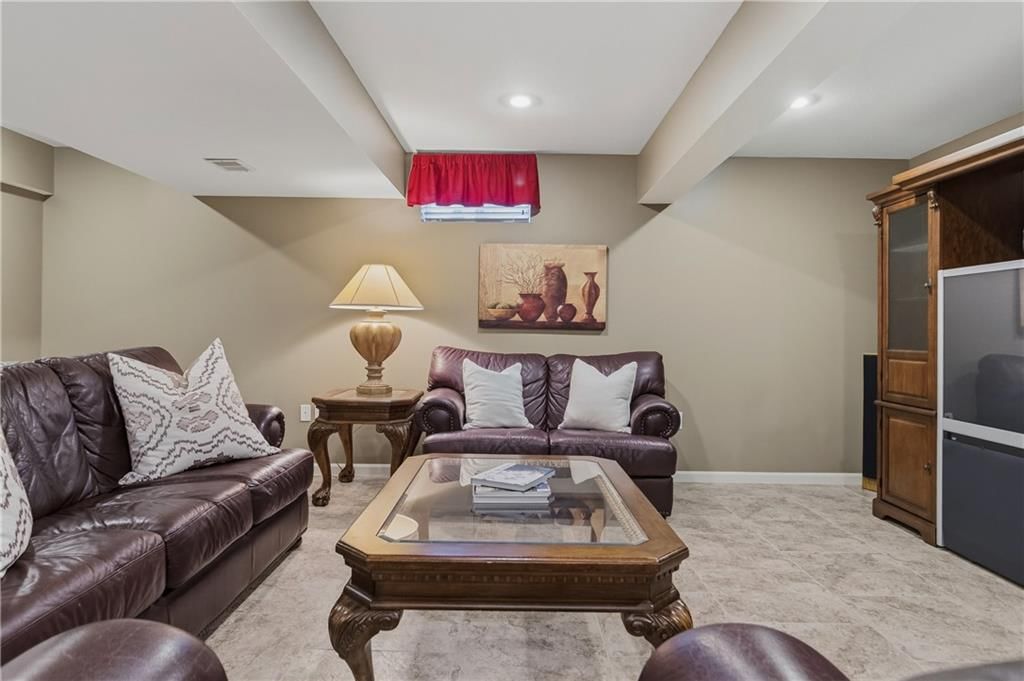 225 NE Misty Meadow Drive — photo 47