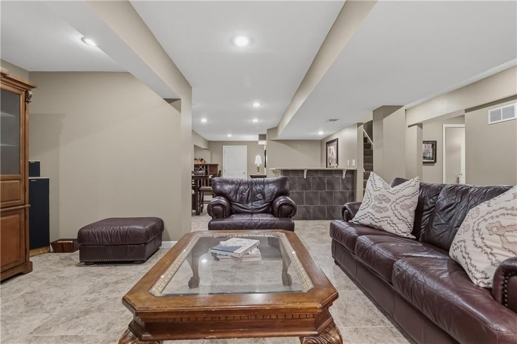 225 NE Misty Meadow Drive — photo 49