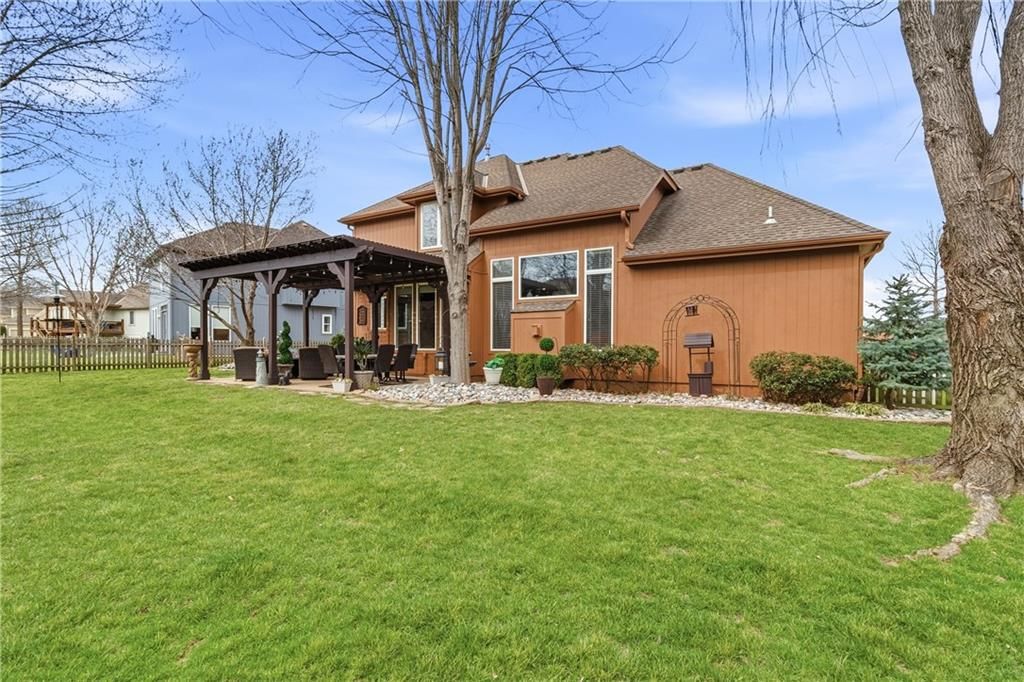 225 NE Misty Meadow Drive — photo 52