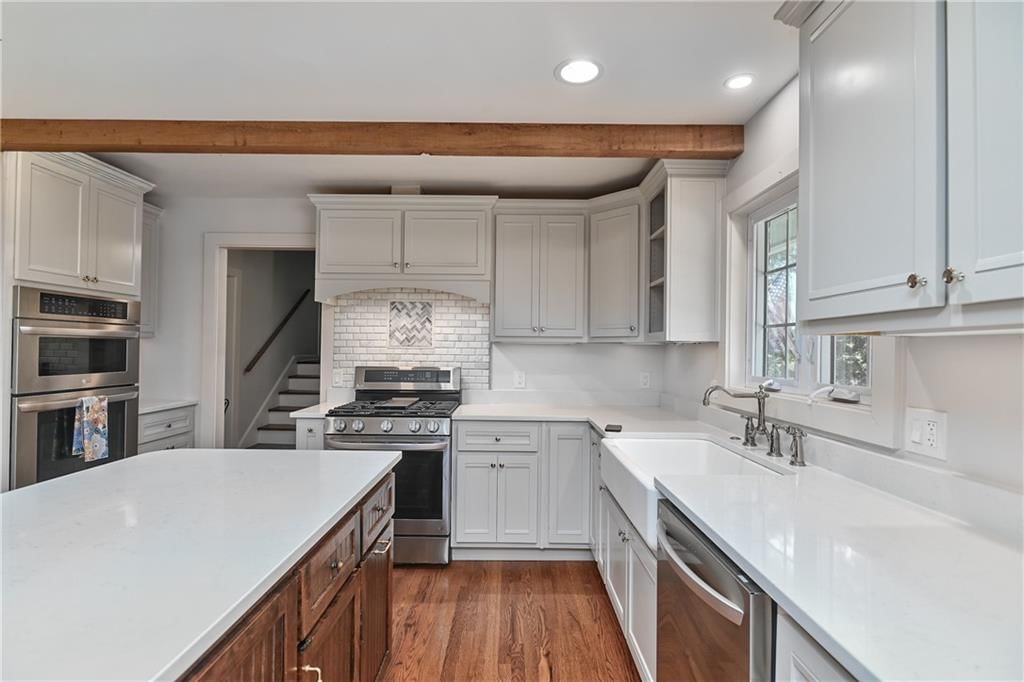 2444 W 103rd Street — photo 8