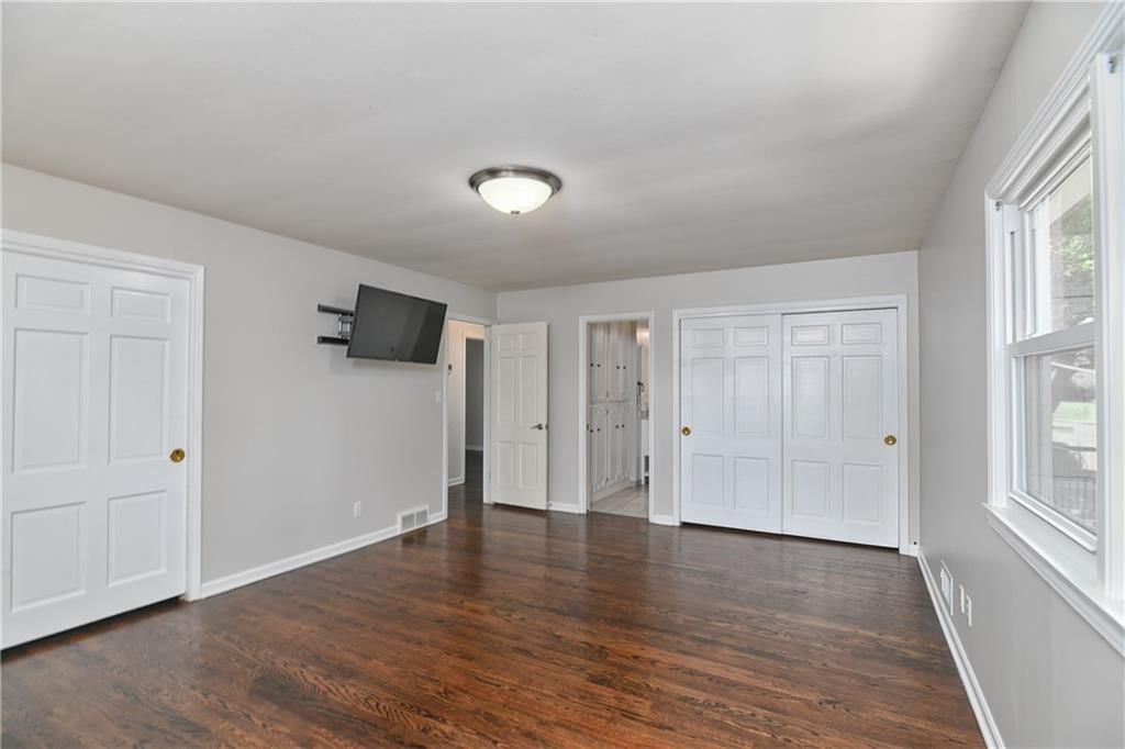 2444 W 103rd Street — photo 22