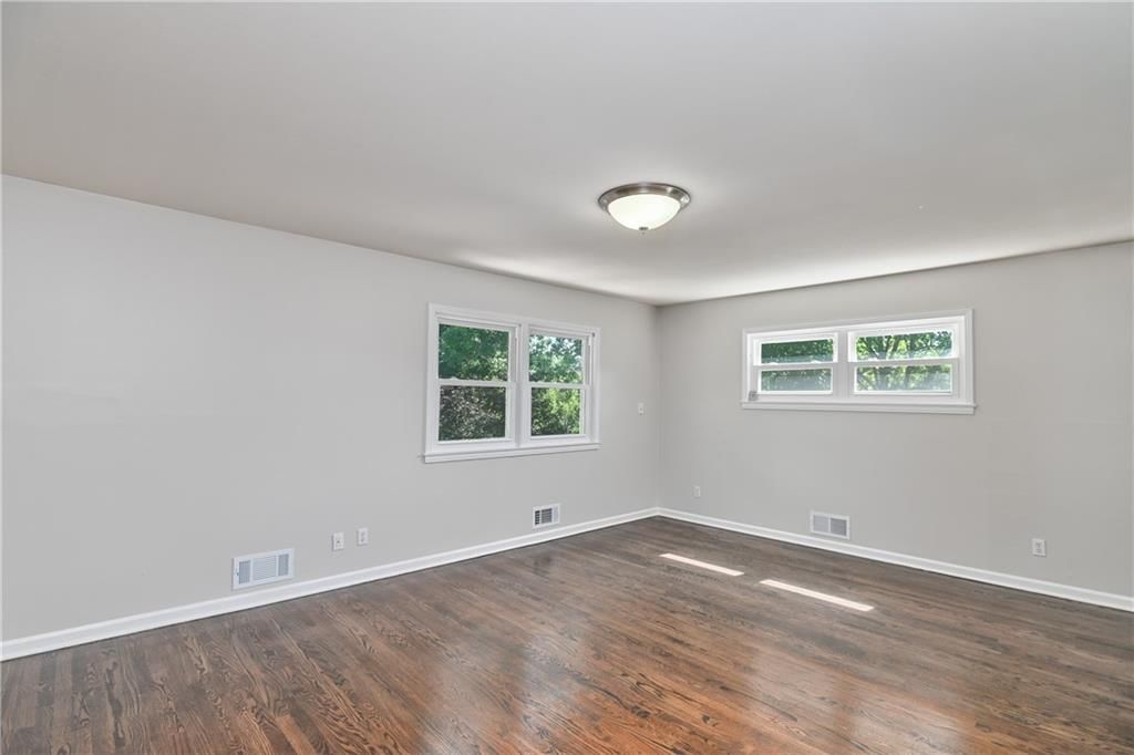 2444 W 103rd Street — photo 23