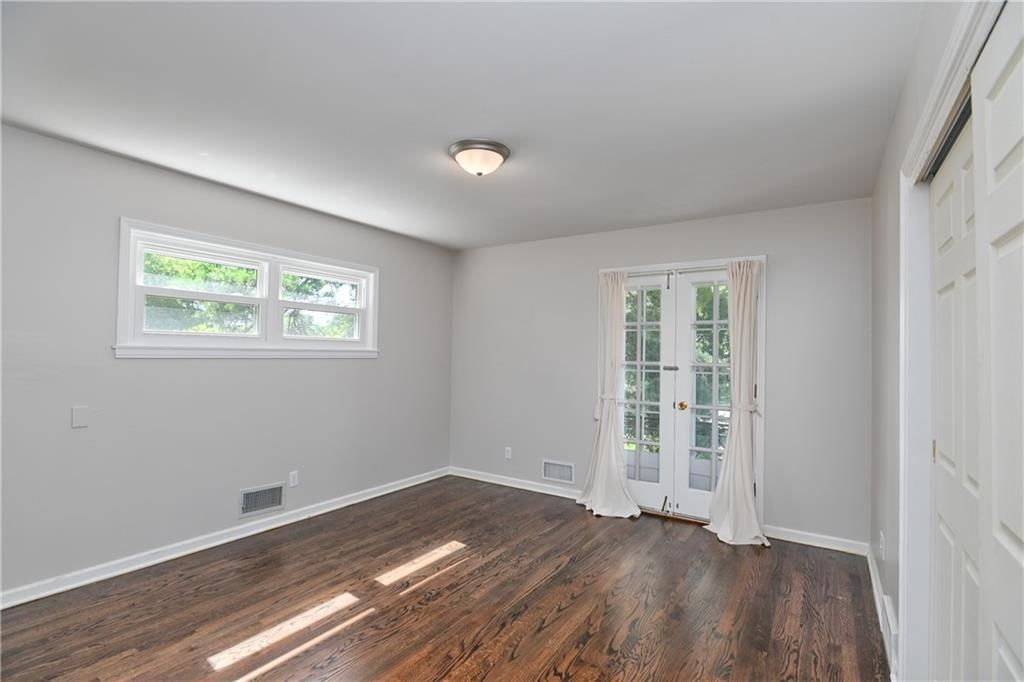 2444 W 103rd Street — photo 30