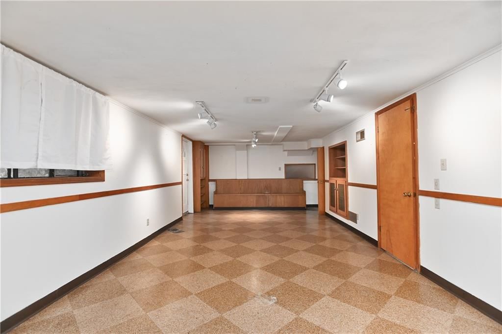 2444 W 103rd Street — photo 47
