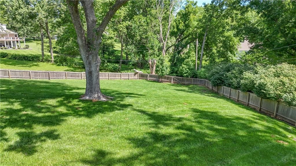 2444 W 103rd Street — photo 60
