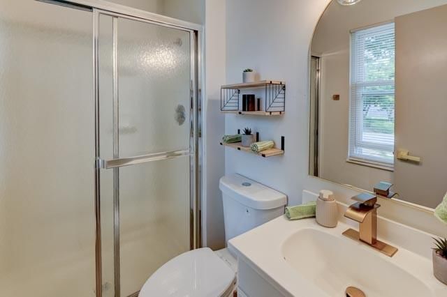 3135 S 55th Street — photo 16
