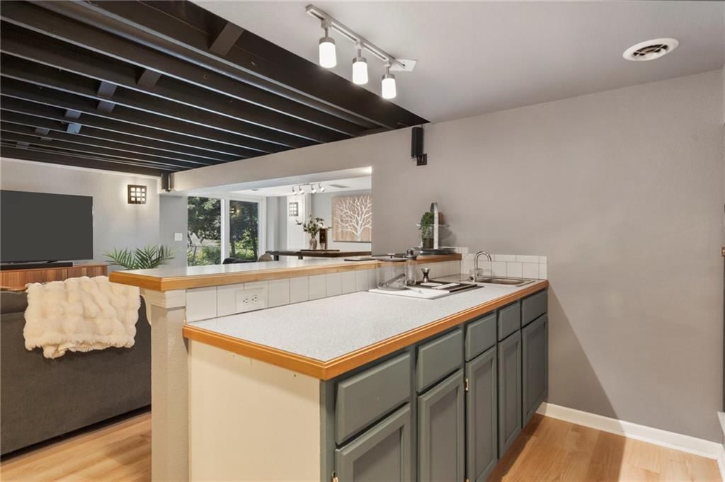 10308 Oakmont Street — photo 27