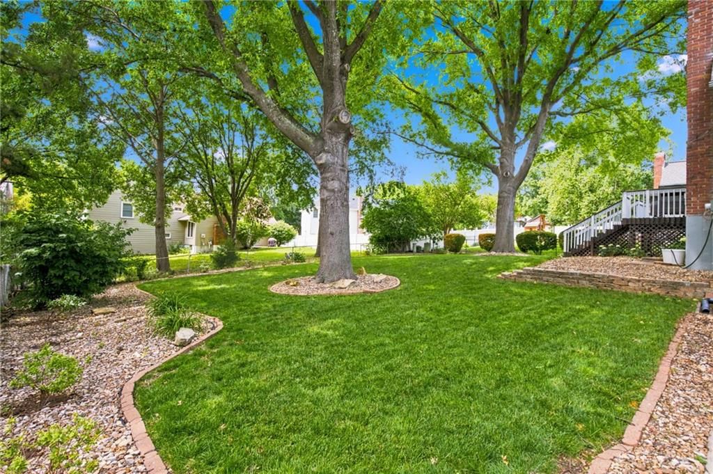 10308 Oakmont Street — photo 31