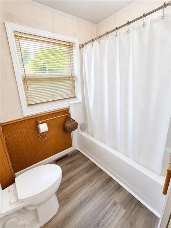 221 S Frederick Avenue — photo 14