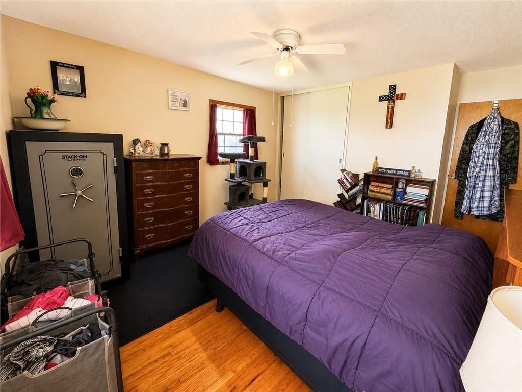 221 S Frederick Avenue — photo 19