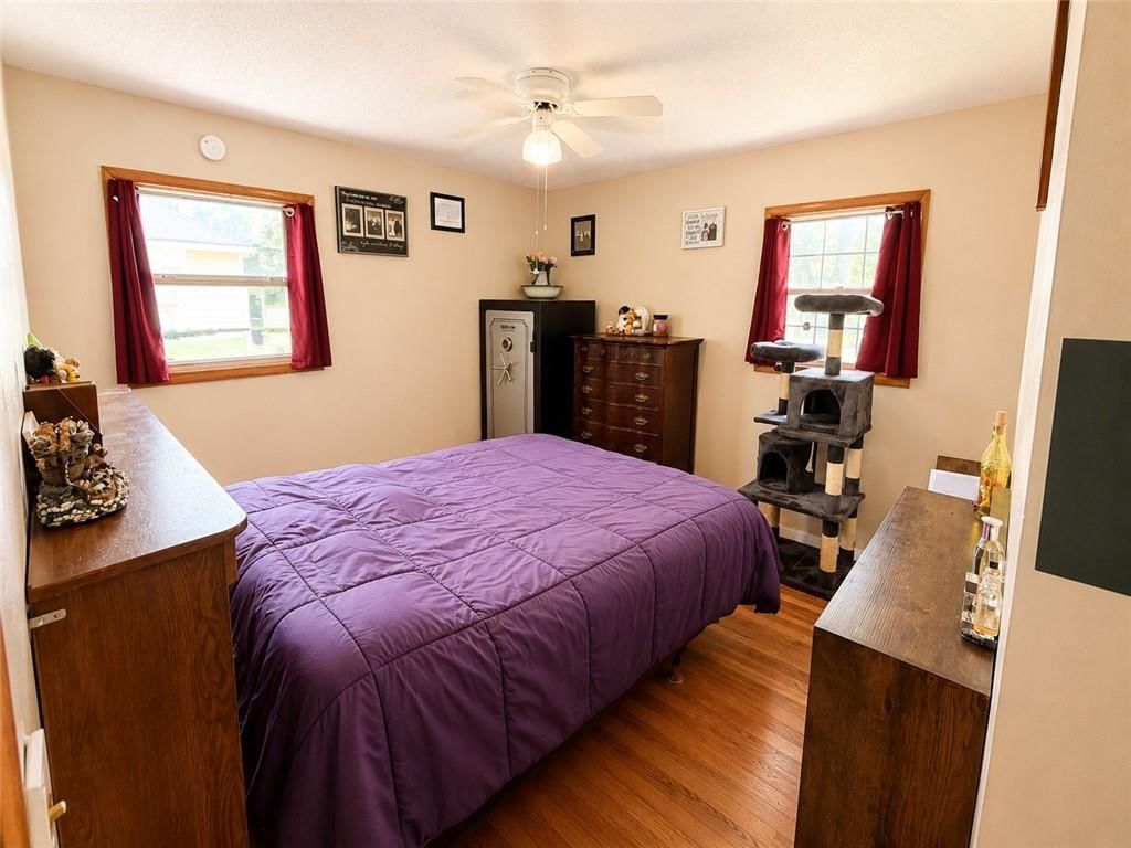 221 S Frederick Avenue — photo 20