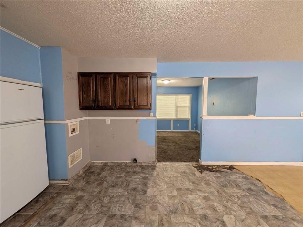 11225 CORRINGTON Avenue — photo 9