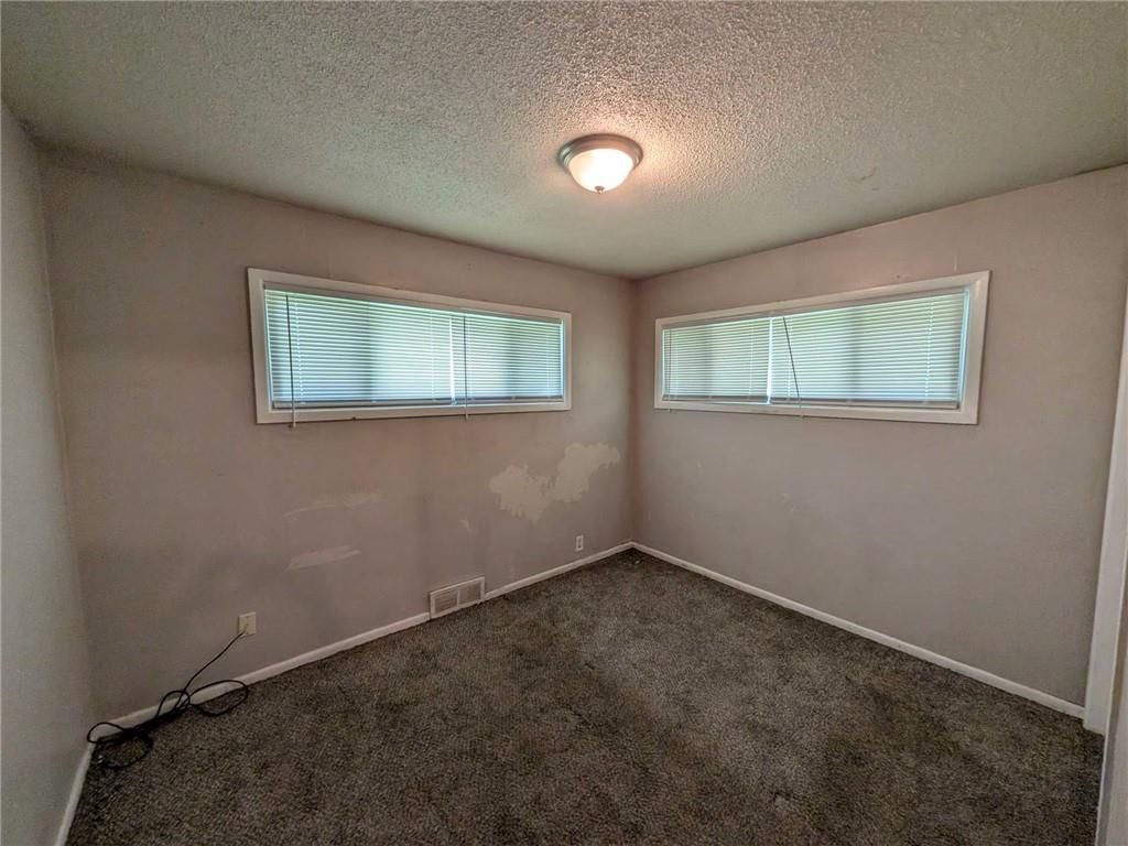 11225 CORRINGTON Avenue — photo 13