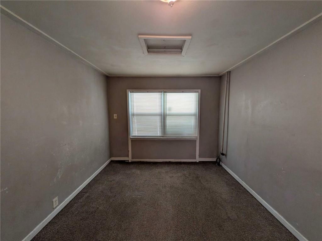 11225 CORRINGTON Avenue — photo 18