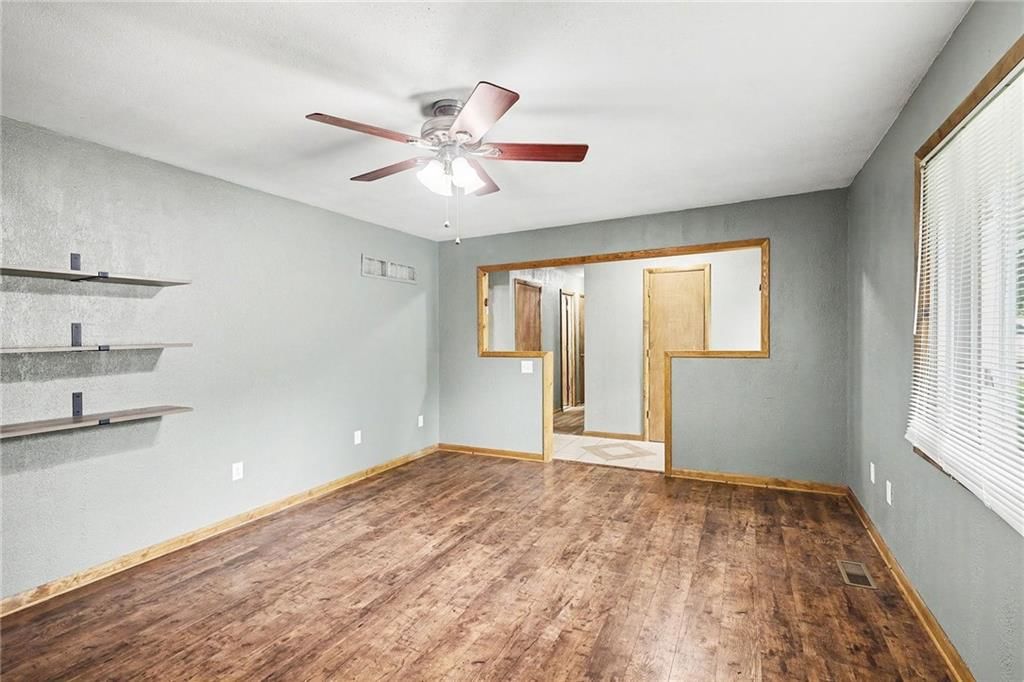 10008 NW 70th Court — photo 9