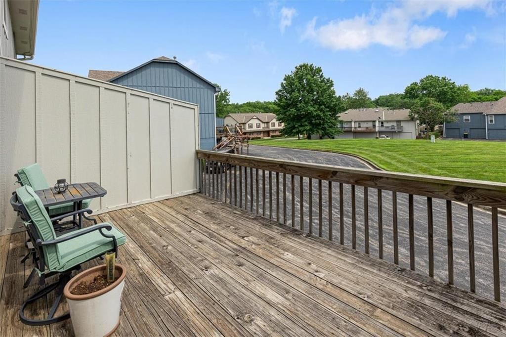 7019 N Fisk Court — photo 22