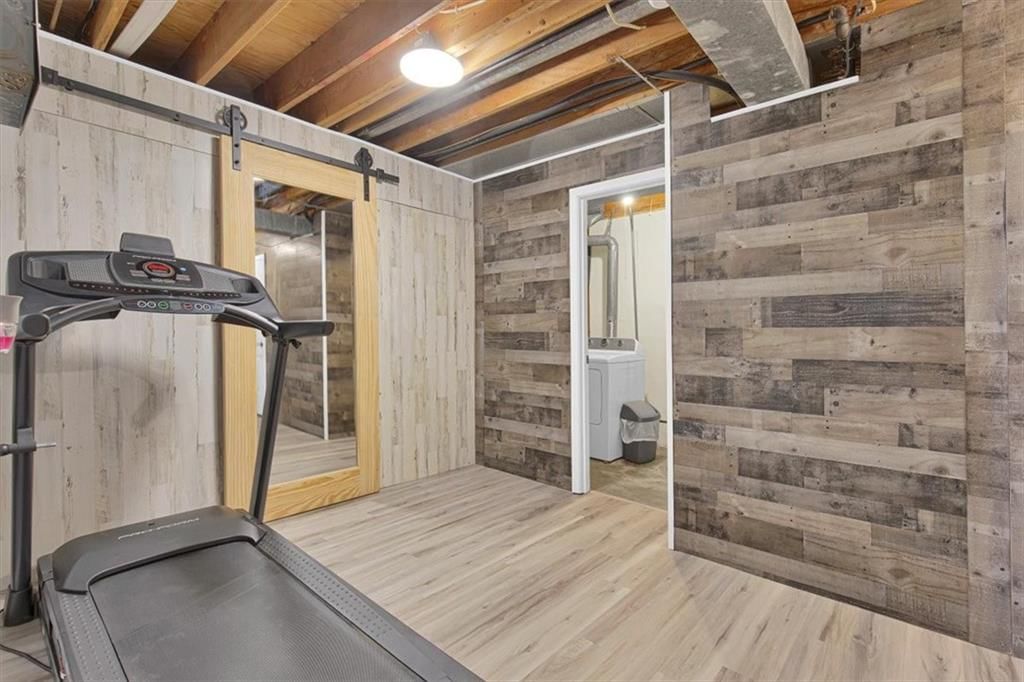 7019 N Fisk Court — photo 32