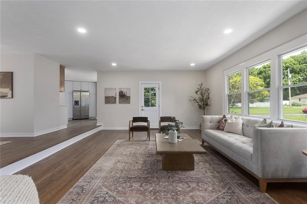 10505 W 49th Street — photo 4