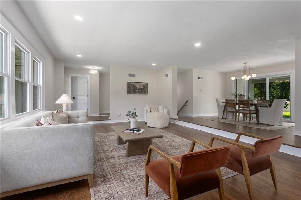 10505 W 49th Street — photo 5