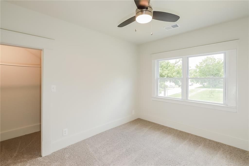 701 E Peoria Street — photo 4