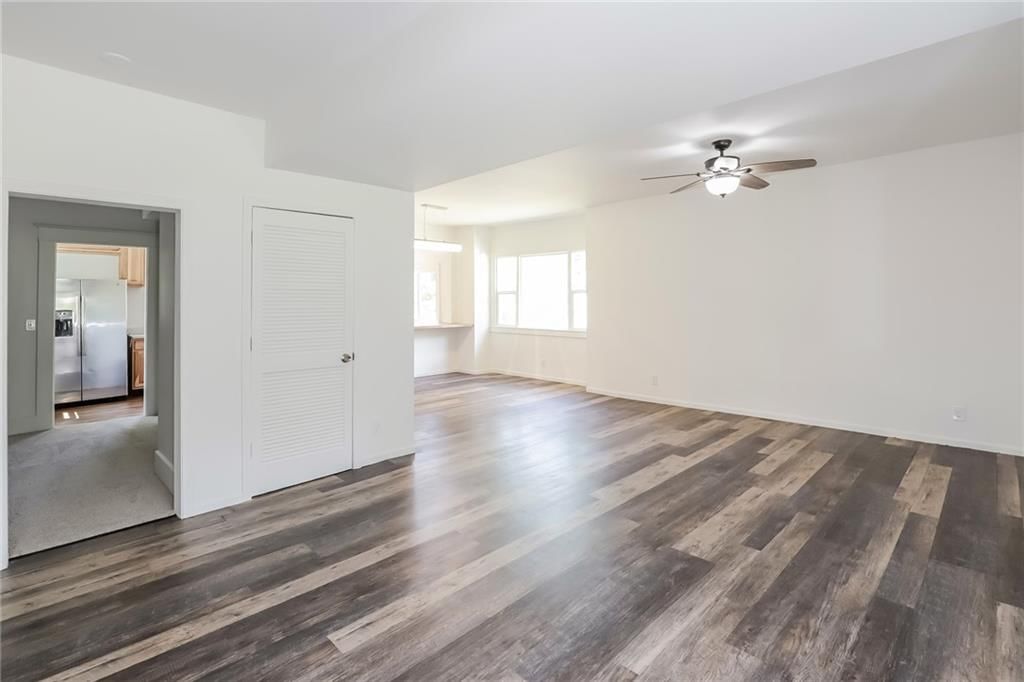701 E Peoria Street — photo 6