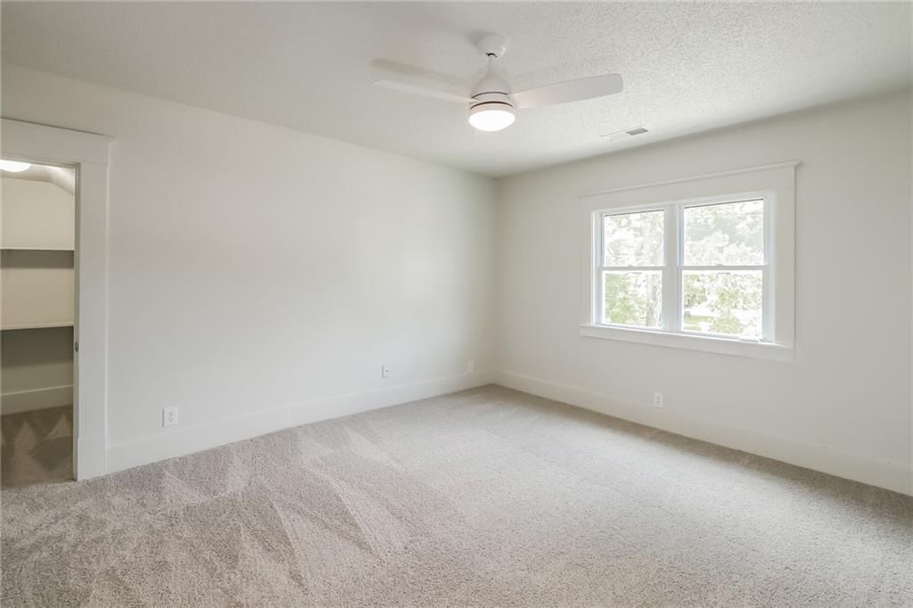 701 E Peoria Street — photo 8