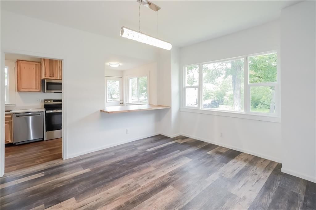 701 E Peoria Street — photo 17