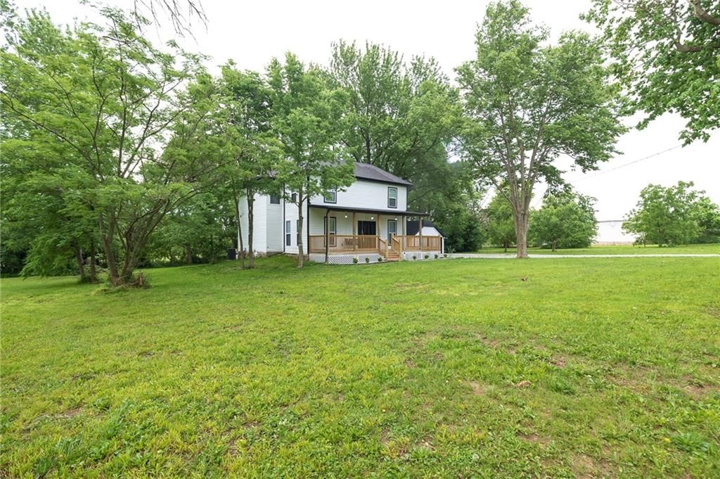 21195 S Woodland Road — photo 5