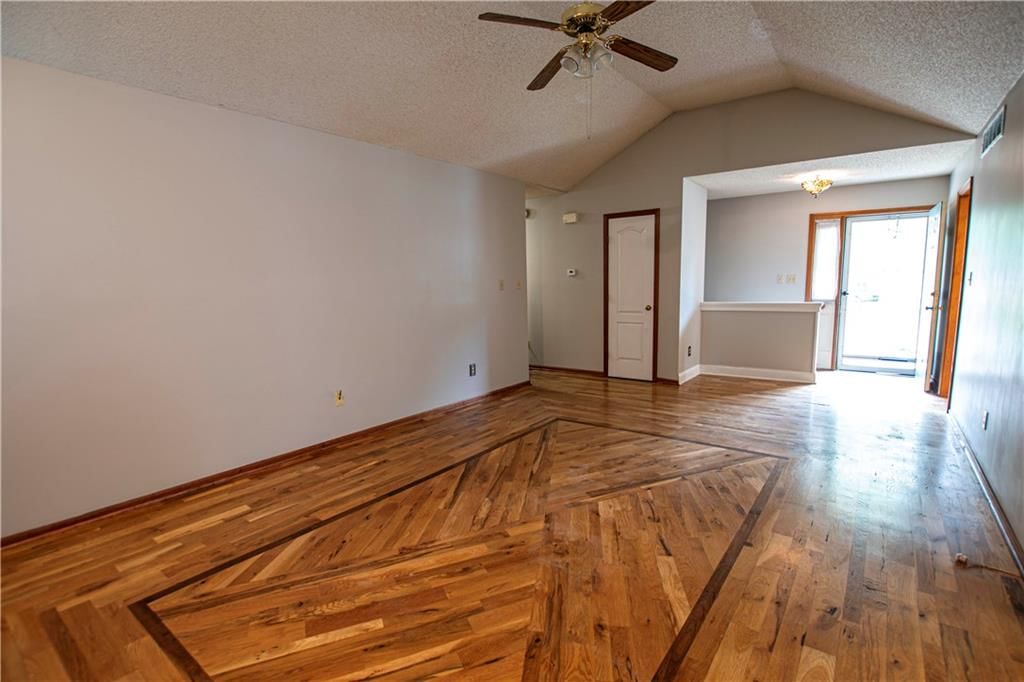 1016 SW Eastman Street — photo 7