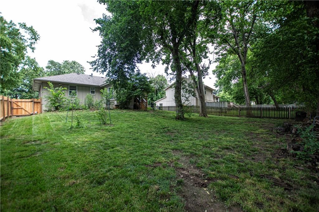 1016 SW Eastman Street — photo 41