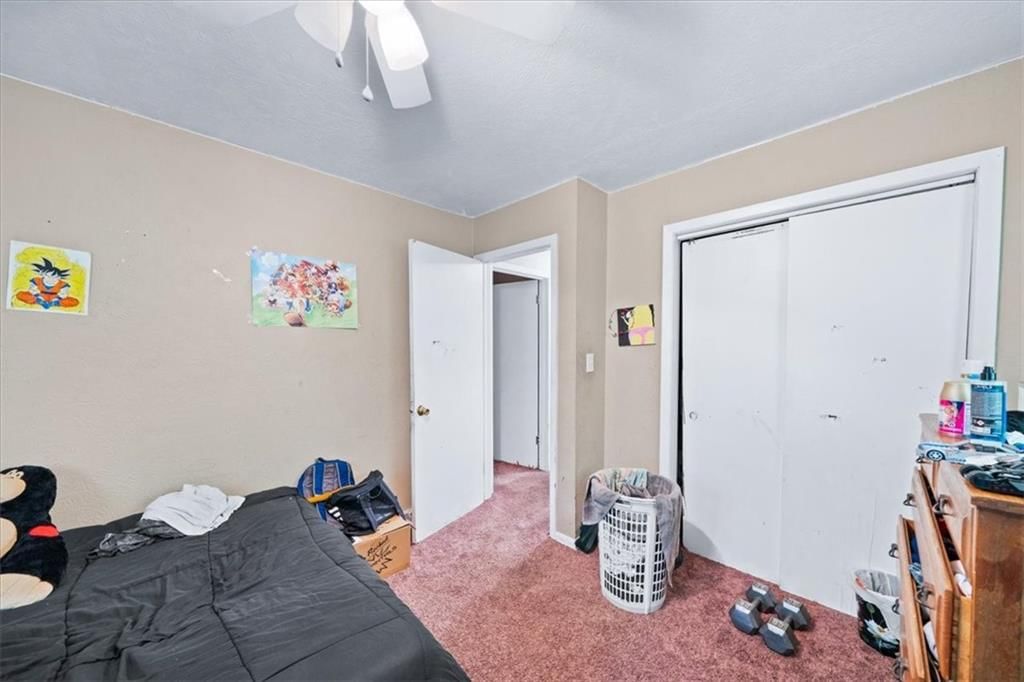 142 S Sugar Creek Boulevard — photo 17