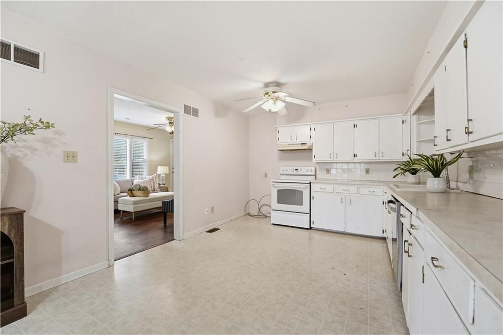 800 SE Miller Street — photo 12