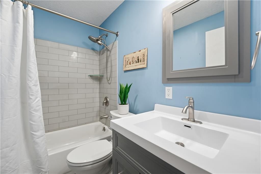800 SE Miller Street — photo 31