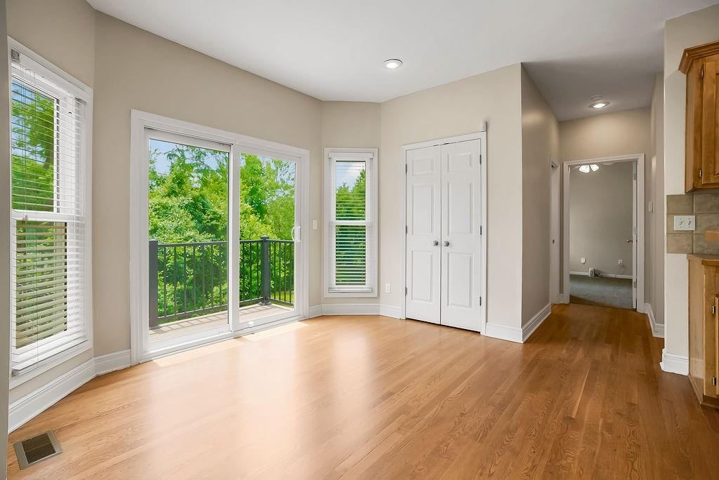 6052 Brownridge Street — photo 13