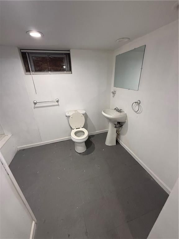 1220 S Ash Avenue — photo 15