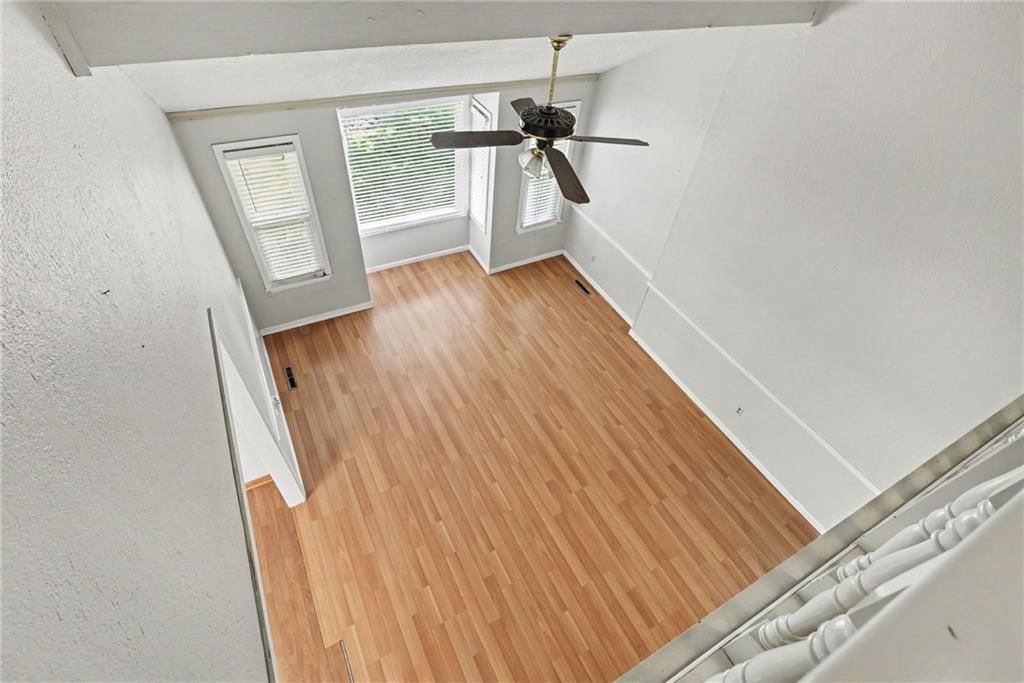 1028 S LINDENWOOD Drive — photo 11