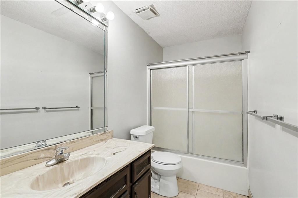 1028 S LINDENWOOD Drive — photo 18
